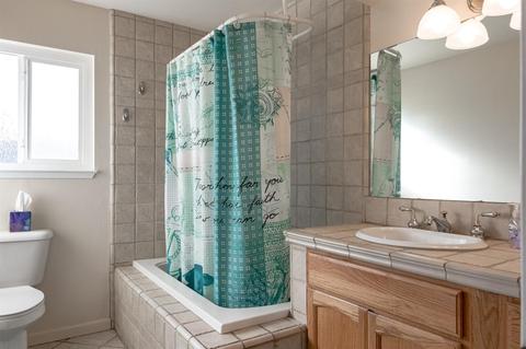 1401 Albert Dr, Modesto, CA 95355 photo 5