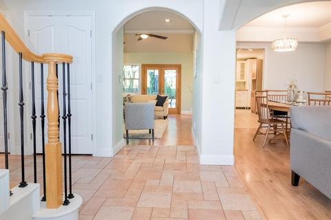 6045 Grant Ave, Carmichael, CA 95608 photo 4