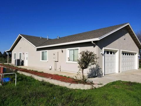 1243 Fig Ave, Patterson, CA 95363 photo 3