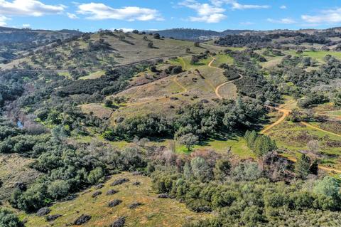7600 Stony Creek Rd, Jackson, CA 95642 photo 2