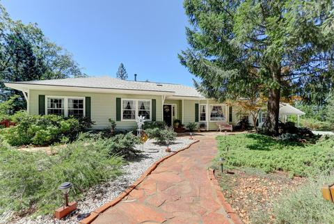 13530 Eowana Ln, Grass Valley, CA 95945 photo 2