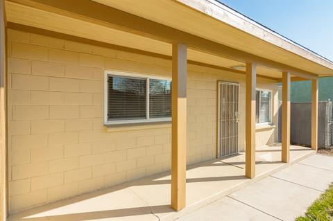 2304 Whitcomb Way, Modesto, CA 95350 photo 3