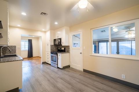 425 S Locust Ave, Ripon, CA 95366 photo 24