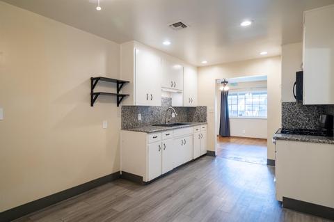 425 S Locust Ave, Ripon, CA 95366 photo 27