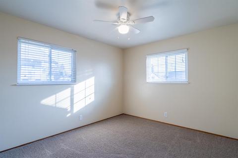 425 S Locust Ave, Ripon, CA 95366 photo 13