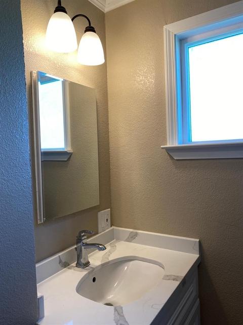 21145 E Sara Ln, Linden, CA 95236 photo 24