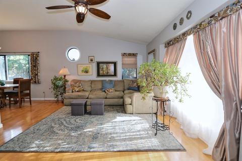 8014 Citron Ct, Antelope, CA 95843 photo 6