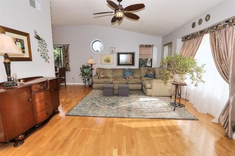 8014 Citron Ct, Antelope, CA 95843 photo 4