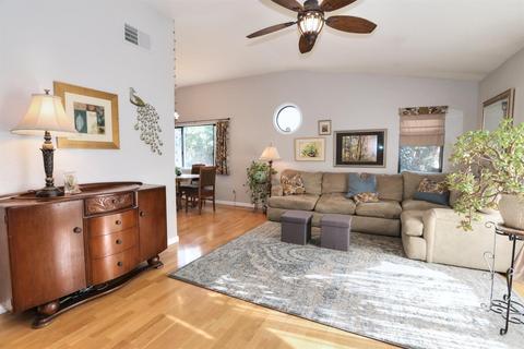 8014 Citron Ct, Antelope, CA 95843 photo 5