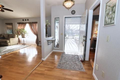 8014 Citron Ct, Antelope, CA 95843 photo 3