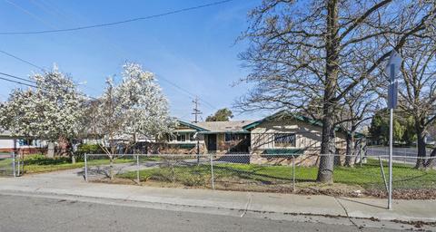 205 Carson Pl, Stockton, CA 95207 photo 4