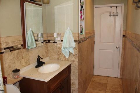 1541 Mitchell Ave, Escalon, CA 95320 photo 9