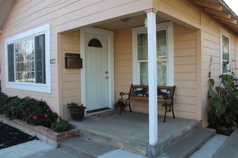 1541 Mitchell Ave, Escalon, CA 95320 photo 2