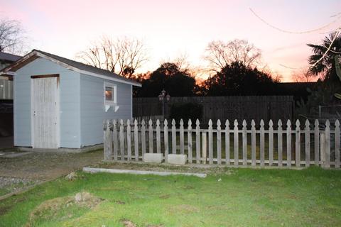 1541 Mitchell Ave, Escalon, CA 95320 photo 23