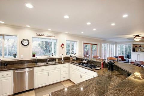 2302 Garfield Ave, Carmichael, CA 95608 photo 18
