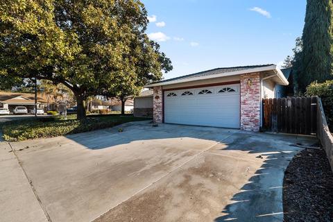 1394 Bunker Ln, Manteca, CA 95336 photo 4