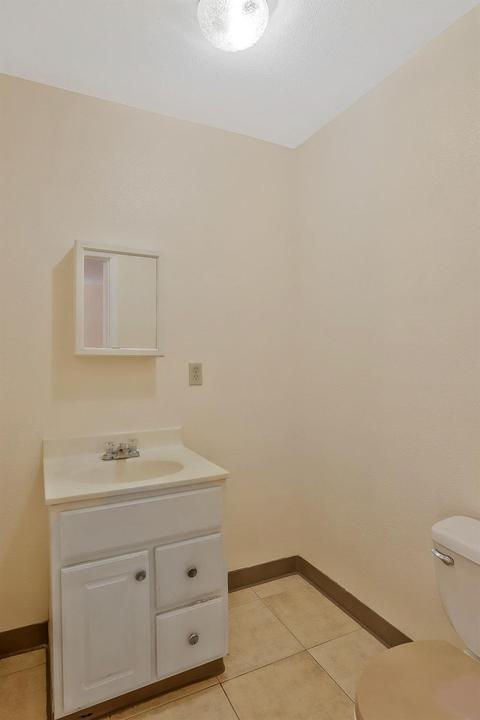 141 Drake Ave, Modesto, CA 95350 photo 22