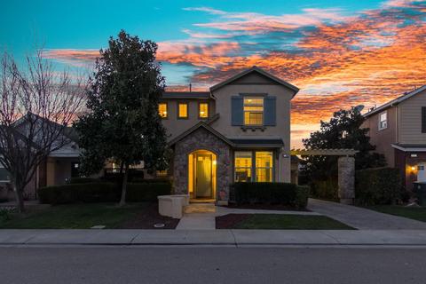 1763 Rose Park Ln, Manteca, CA 95337 photo 1