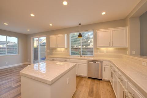 2245 Aragon Ct, Tracy, CA 95377 photo 13