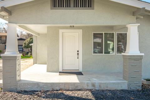 211 Olive Ave, Modesto, CA 95350 photo 4