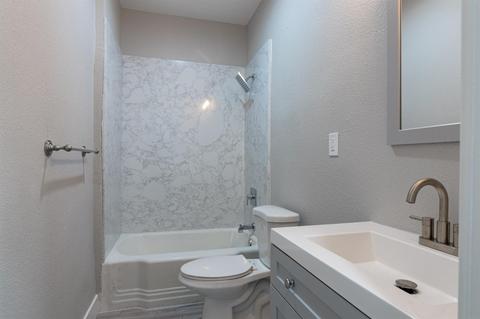 211 Olive Ave, Modesto, CA 95350 photo 15