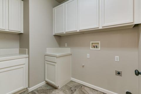 3908 Lakeside Dr, Modesto, CA 95355 photo 22