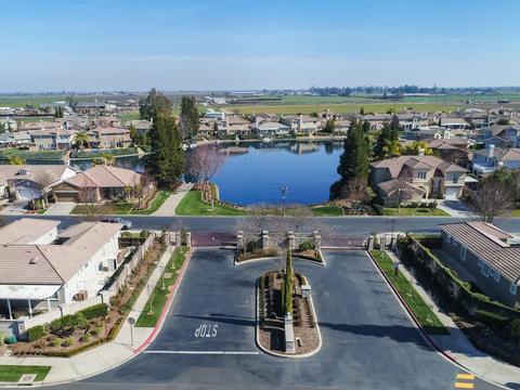 3908 Lakeside Dr, Modesto, CA 95355 photo 6