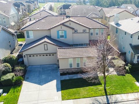 3908 Lakeside Dr, Modesto, CA 95355 photo 2