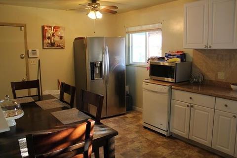 912 Yolo St, Manteca, CA 95336 photo 4