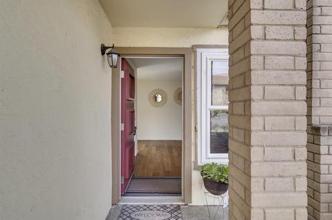 2101 Bueno Dr, Davis, CA 95616 photo 2