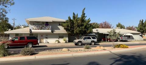 339 E 4th St, Madera, CA 93638 photo 1