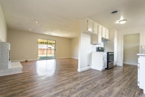 725 Georgetown Ave, Turlock, CA 95382 photo 6