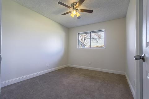 725 Georgetown Ave, Turlock, CA 95382 photo 20