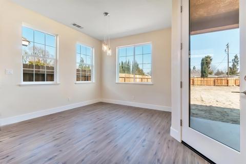 2460 Greenboro St, Turlock, CA 95382 photo 13