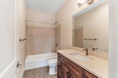 2460 Greenboro St, Turlock, CA 95382 photo 18