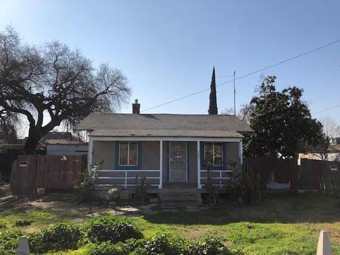832 Edythe St, Manteca, CA 95337 photo 2