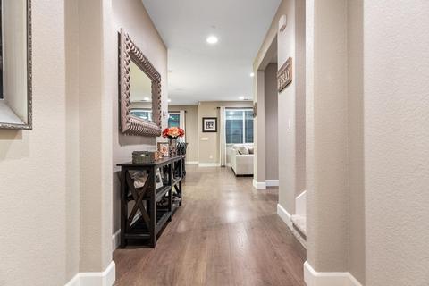 547 S Ventana Ave, Tracy, CA 95376 photo 5