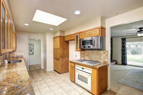 4825 Oakfield Cir, Carmichael, CA 95608 photo 17