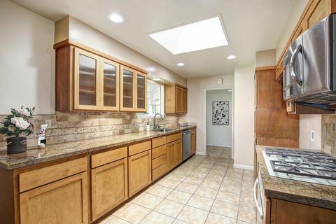 4825 Oakfield Cir, Carmichael, CA 95608 photo 18