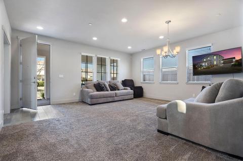 92 Marguerite Ln, Patterson, CA 95363 photo 6