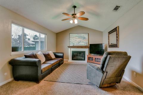 3324 Eclipse Ct, Sacramento, CA 95826 photo 13
