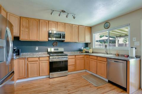 3324 Eclipse Ct, Sacramento, CA 95826 photo 3