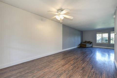 6035 Via Casitas, Carmichael, CA 95608 photo 8