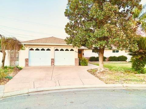 2118 Regent Ct, Modesto, CA 95350 photo 1