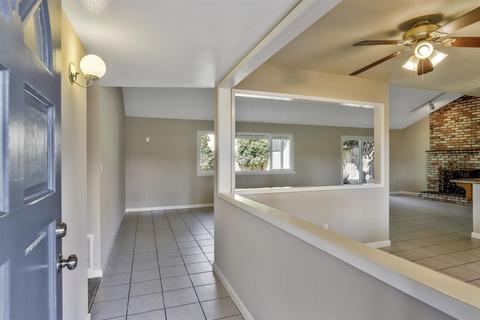 1309 Kara Ln, Modesto, CA 95355 photo 6