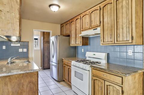 1309 Kara Ln, Modesto, CA 95355 photo 13