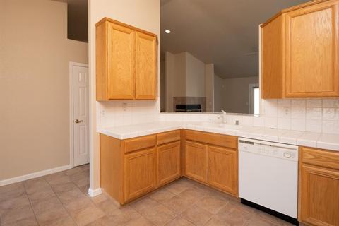 1129 Gorham Ave, Modesto, CA 95350 photo 6