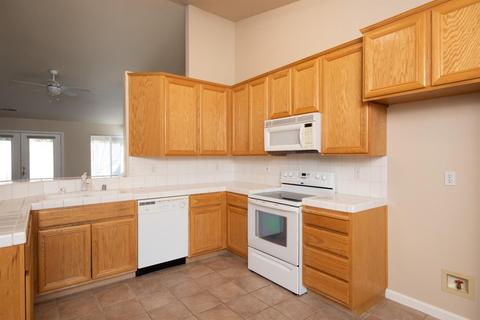 1129 Gorham Ave, Modesto, CA 95350 photo 4