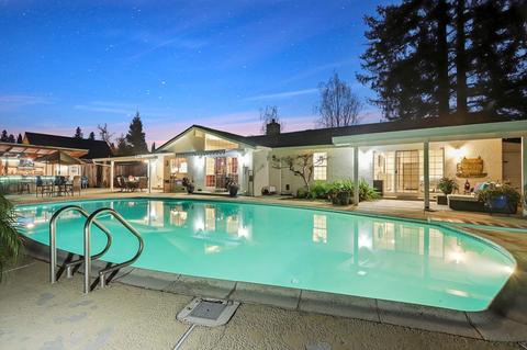 912 Foxcroft Ln, Modesto, CA 95355 photo 3