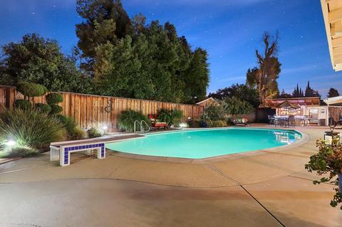 912 Foxcroft Ln, Modesto, CA 95355 photo 5
